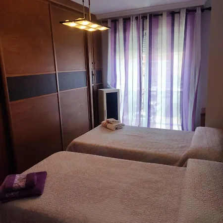 Appartement Piso Avda Sabinal Con Piscina *